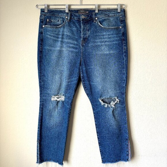 Torrid 18R Straight Classic Denim High-Rise Studded Jeans - Picture 2 of 13